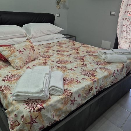 Queen'S Apartament Катания Екстериор снимка
