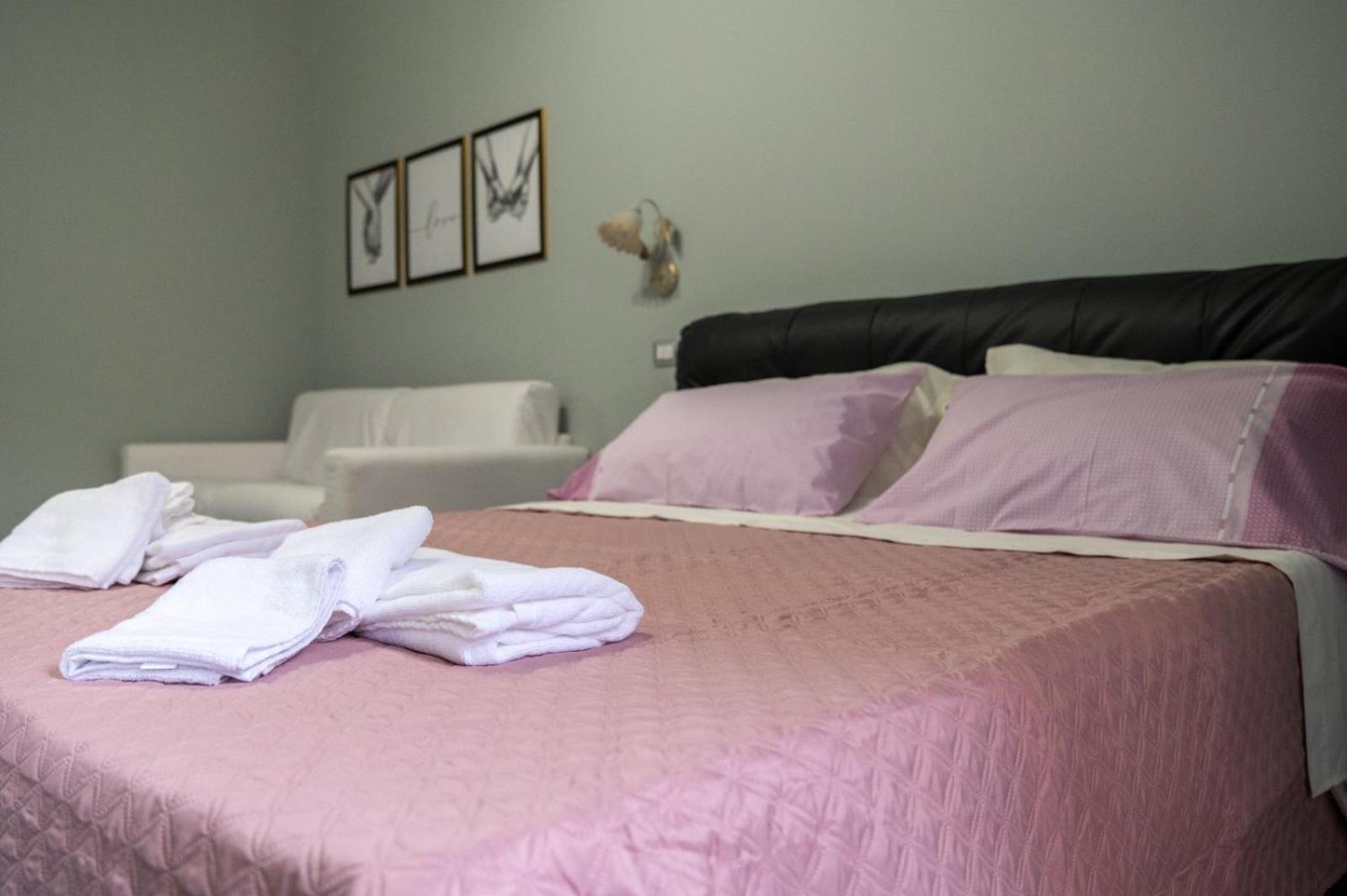 Queen'S Apartament Катания Екстериор снимка