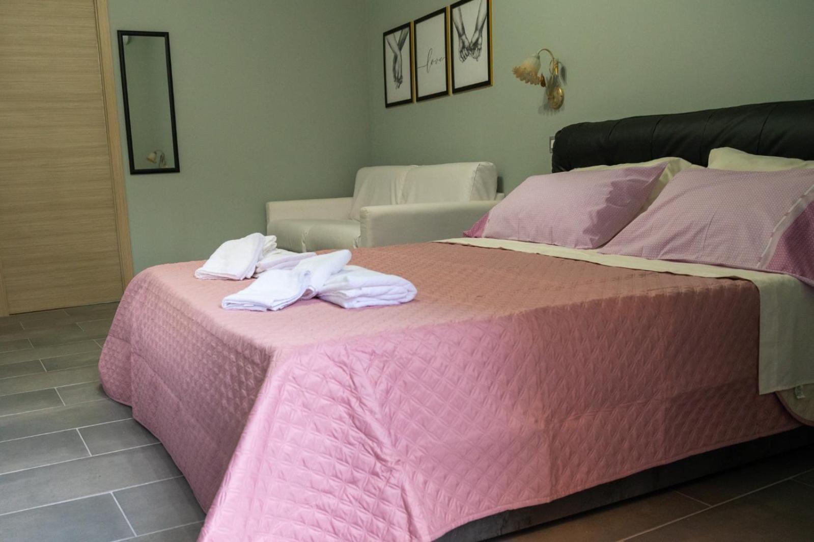 Queen'S Apartament Катания Екстериор снимка