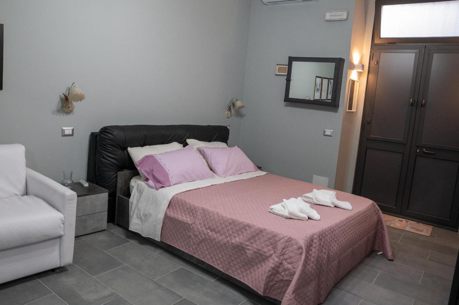 Queen'S Apartament Катания Екстериор снимка