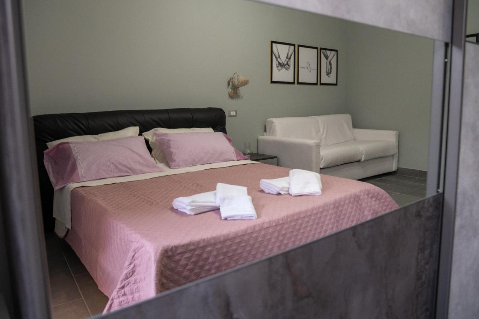 Queen'S Apartament Катания Екстериор снимка