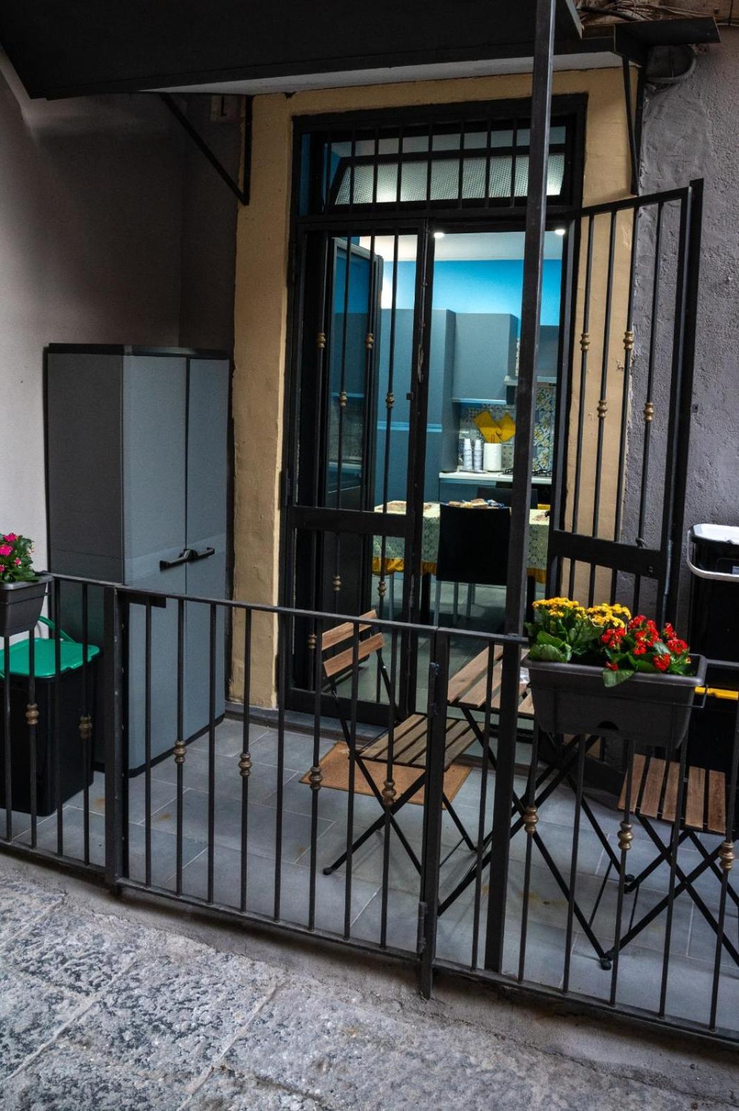 Queen'S Apartament Катания Екстериор снимка