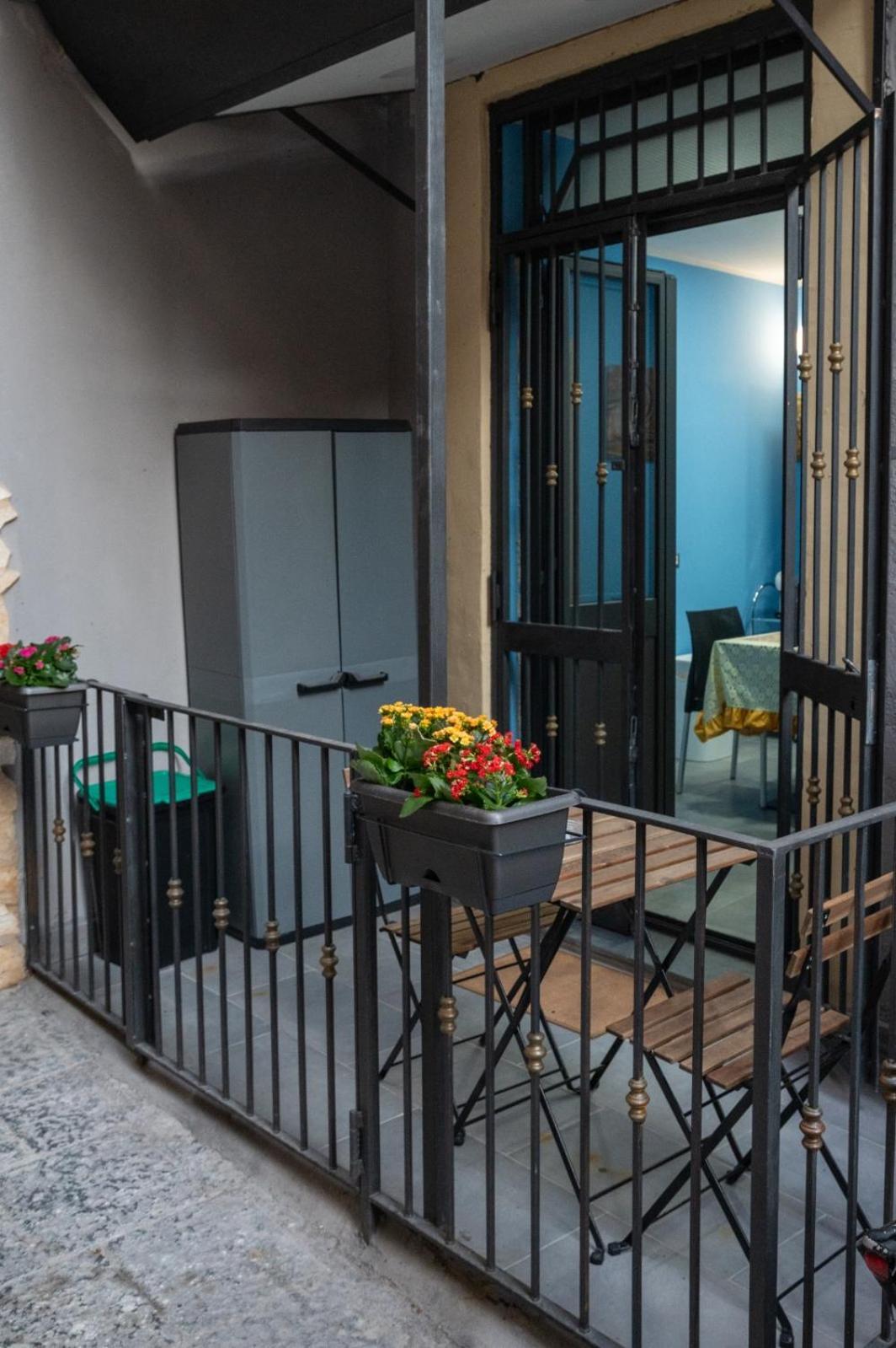 Queen'S Apartament Катания Екстериор снимка