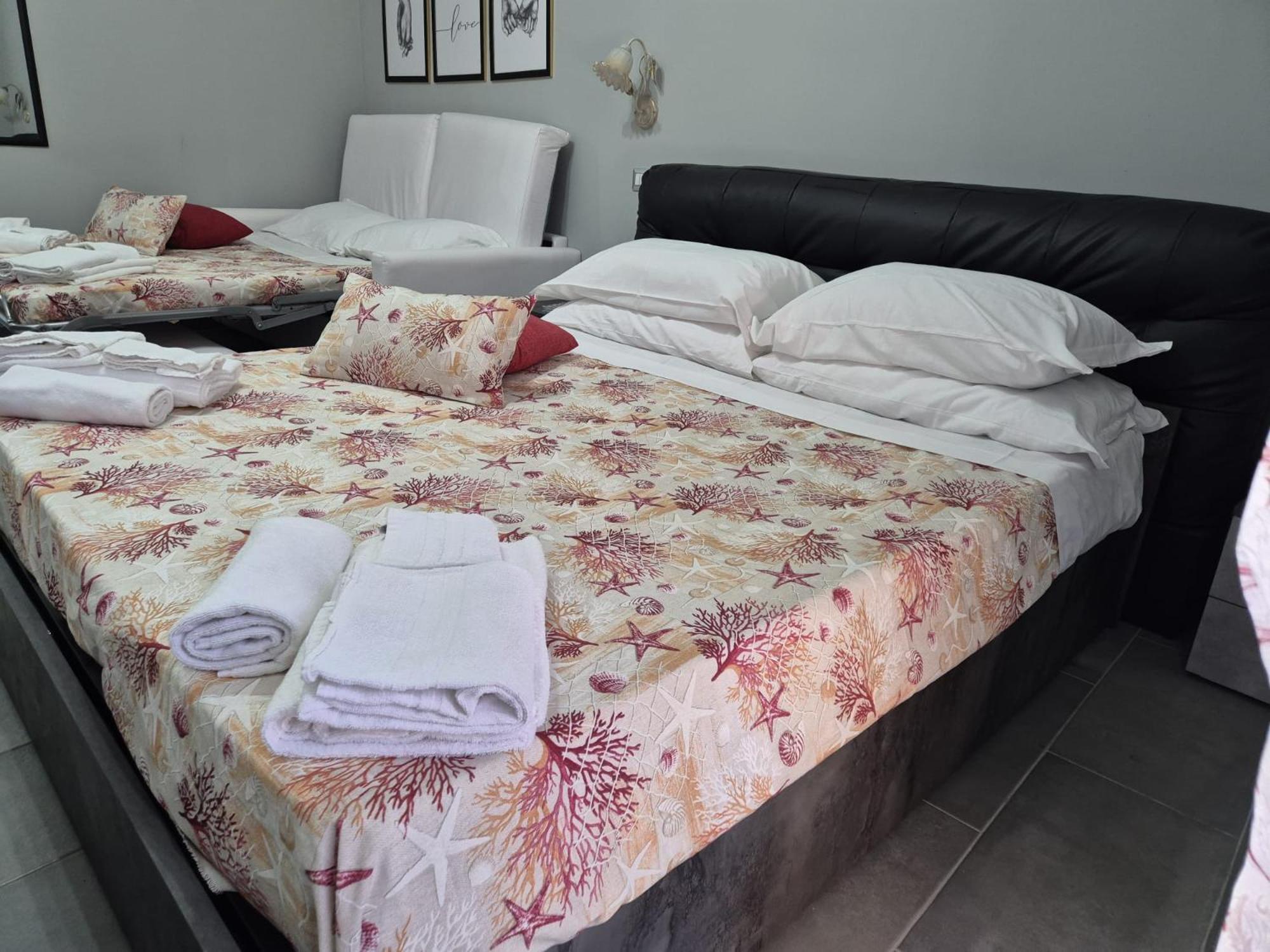 Queen'S Apartament Катания Екстериор снимка